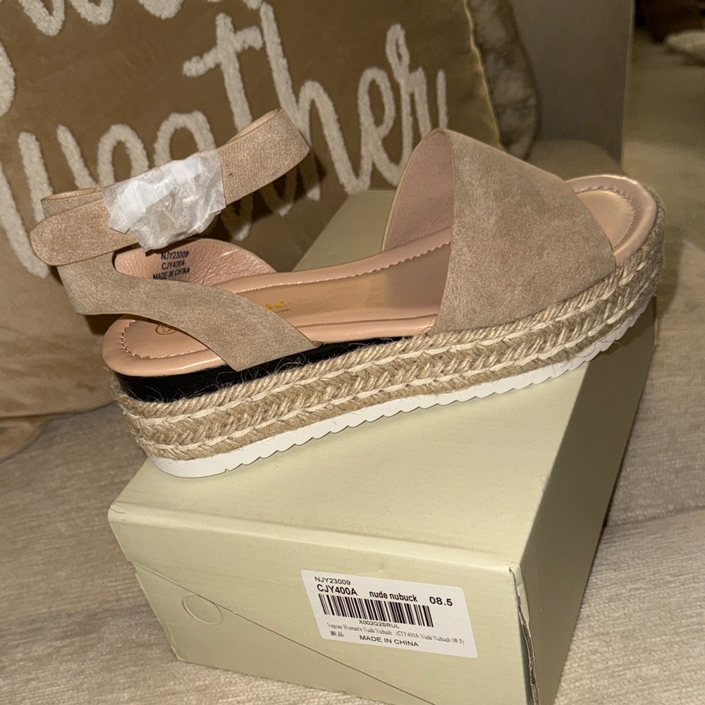 NIB Women's Suede Espadrille Sandals - Tan